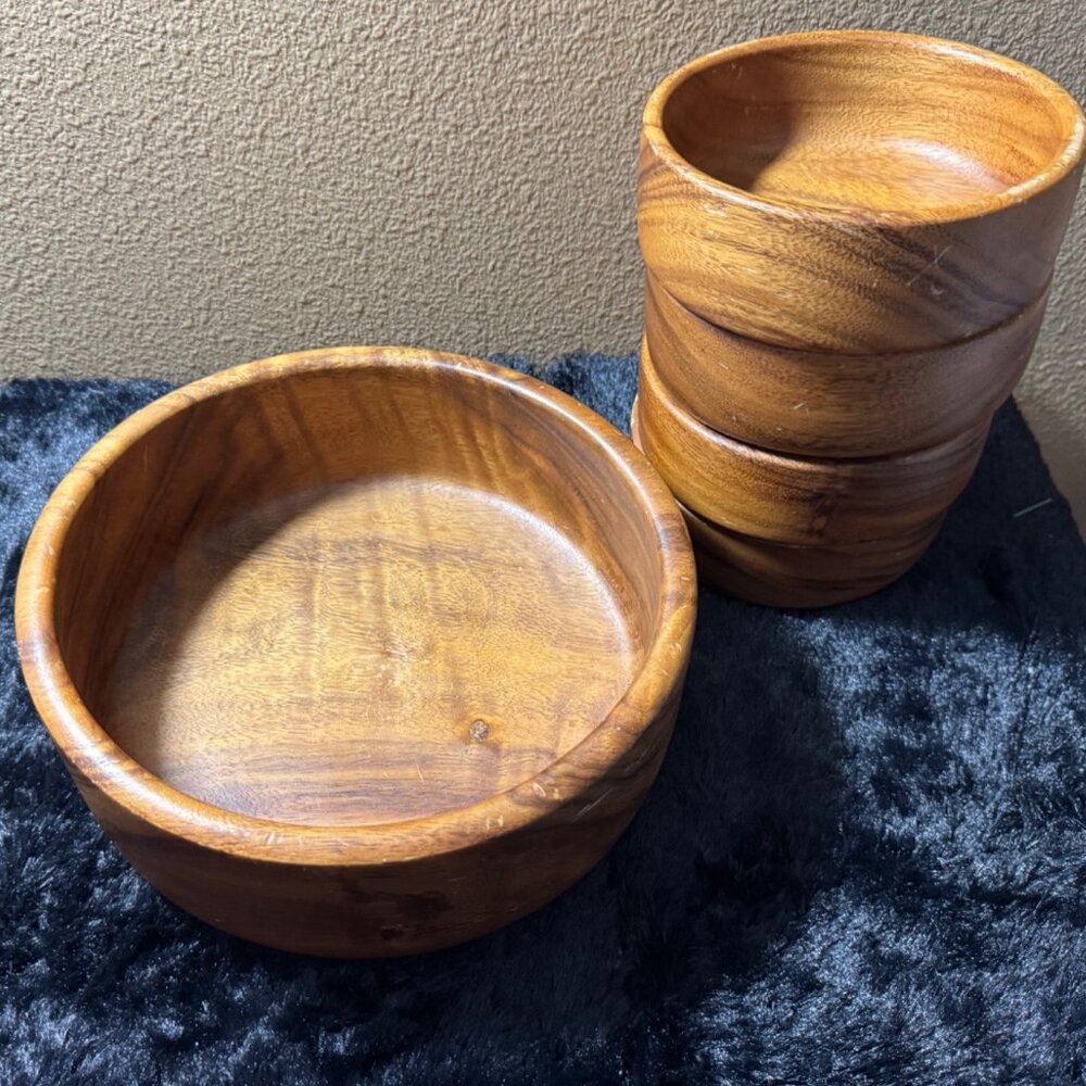 Set 5 Pcs Modern Design Options Wooden Mixing Bowl & 4 Small Salad Bowls